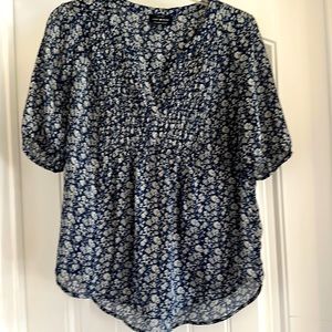 Navy floral Lucky Brand top